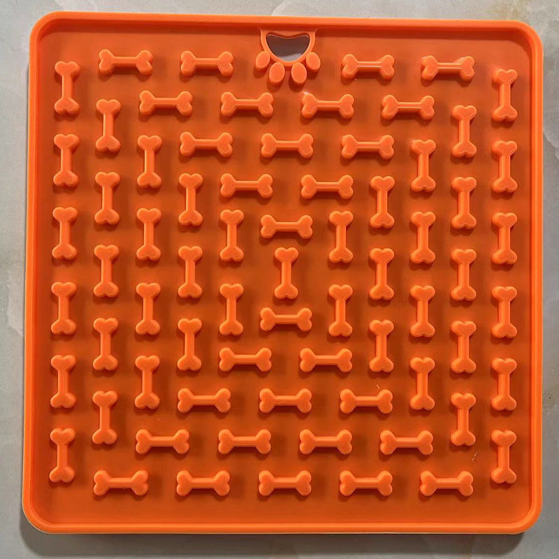 Silicone Lick Mat for Dogs & Cats – Slow Feeder & Anxiety Relief